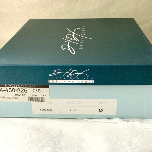 Women’s 3 inch high shoes. Sz 7.5 Wine. Double ankle straps added detail. - Picture 3 of 3